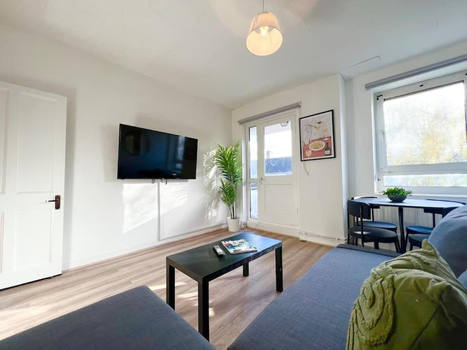 Appartamento 2 Bed Flat- Belsize Park Londra